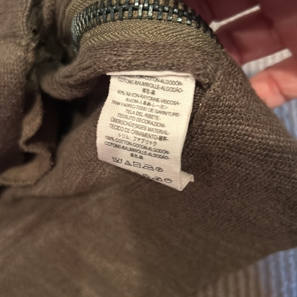 NWOT FREE PEOPLE highway knit stretchy long zip up vest in olive green XS - Picture 10 of 11